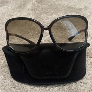 Stylish Brown Tom Ford Sunglasses